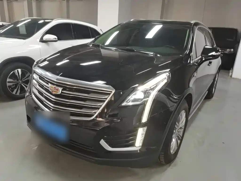 Cadillac XT5 — фото 2