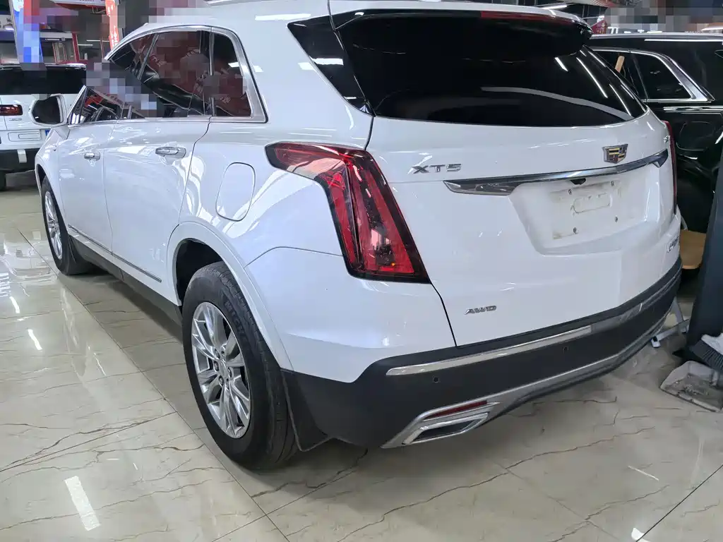 Cadillac XT5 — фото 4