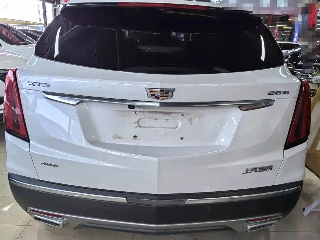 Cadillac XT5 — фото 5