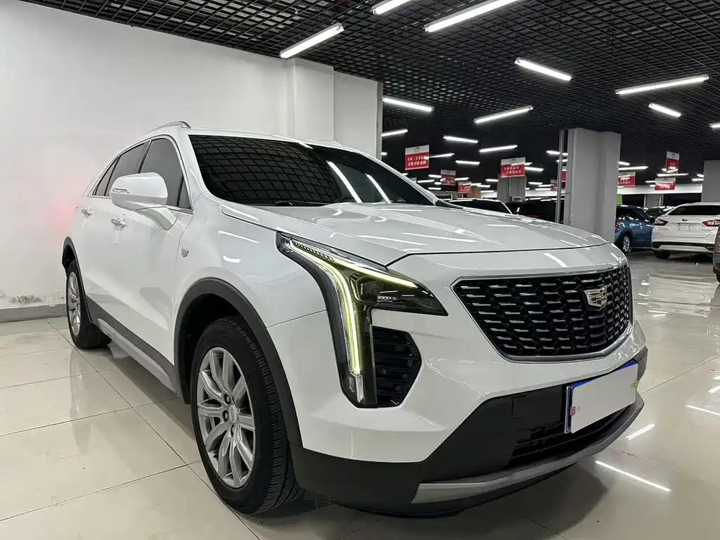 Cadillac XT4 — фото 3