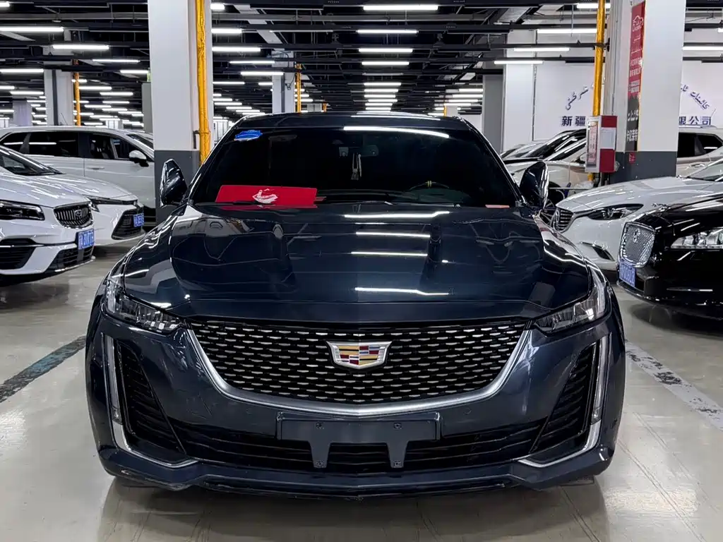 Cadillac CT5 — фото 2