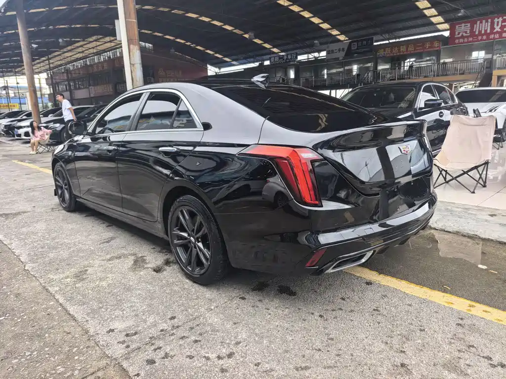 Cadillac CT4 — фото 5