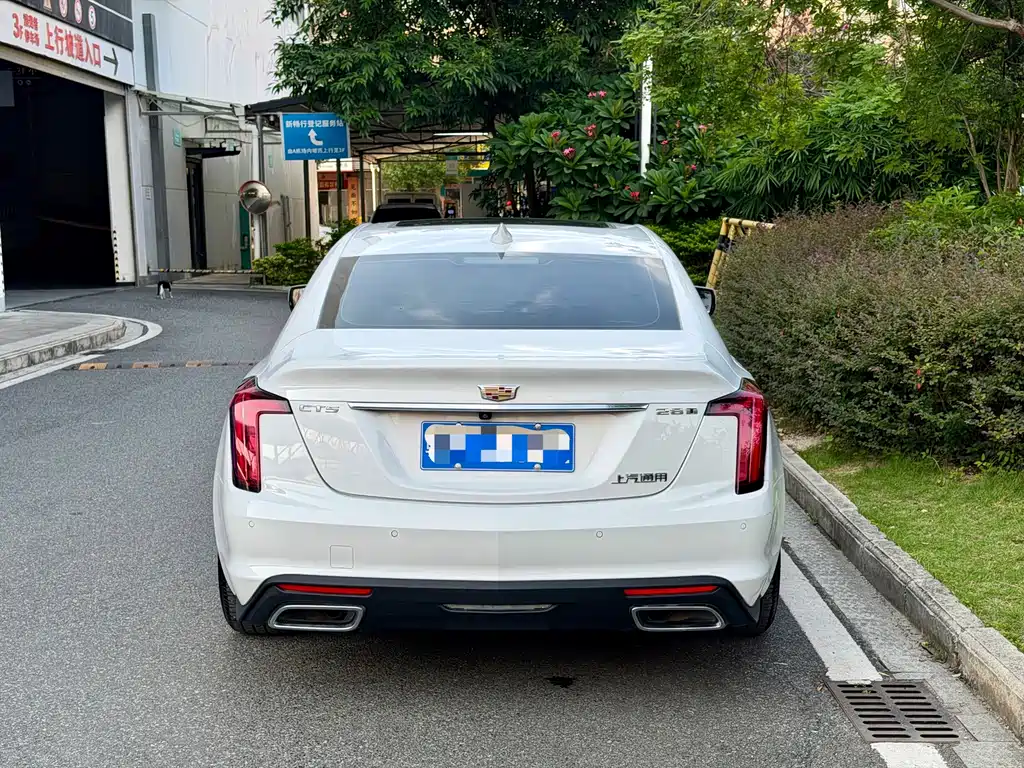 Cadillac CT5 — фото 5