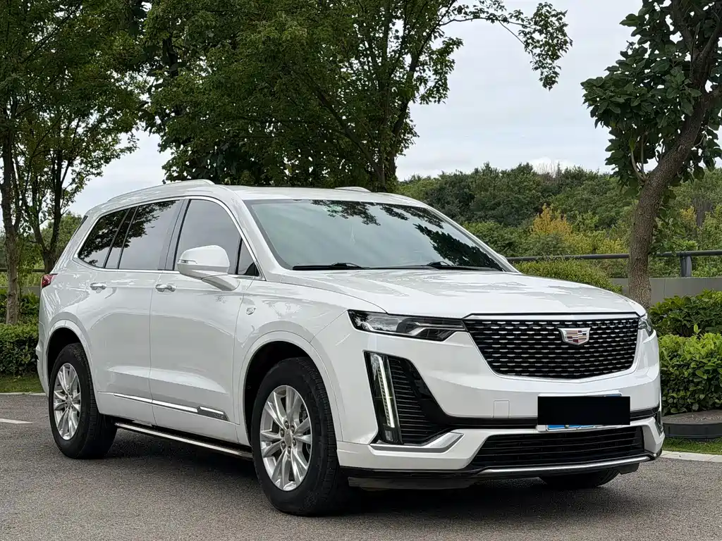 Cadillac XT6 — фото 3