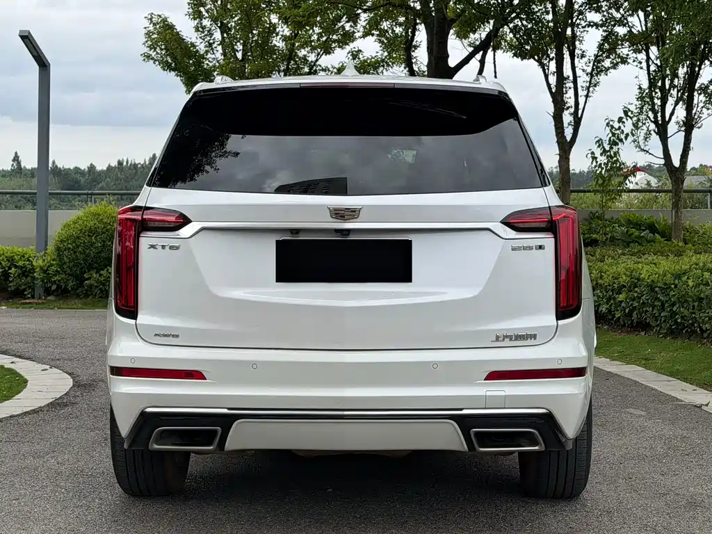 Cadillac XT6 — фото 5