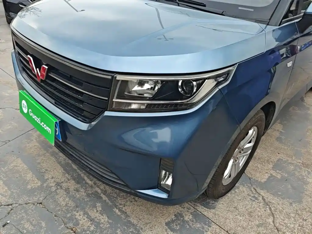 Wuling Hongguang PLUS — фото 23