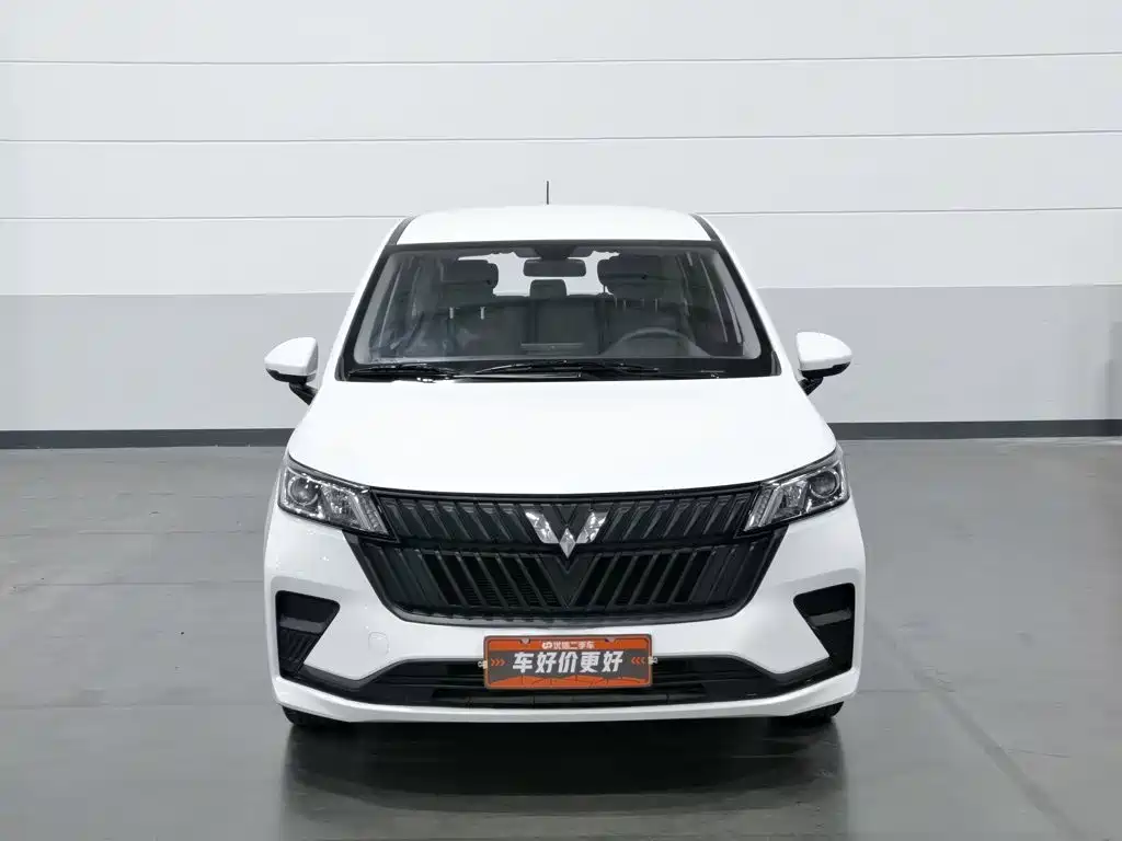 Wuling Jiachen — фото 3