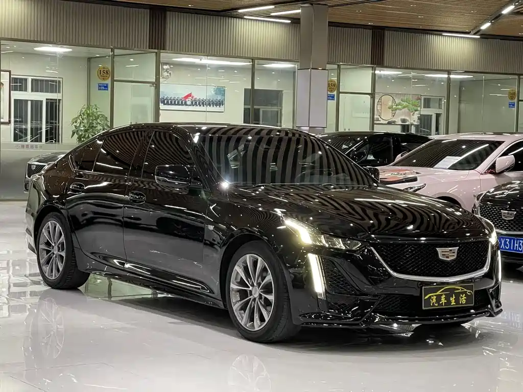Cadillac CT5 — фото 3