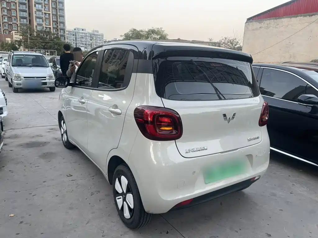 Wuling MINIEV — фото 6
