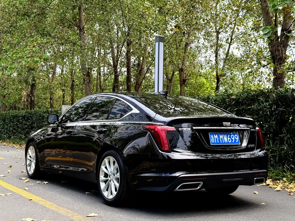 Cadillac CT5 — фото 3