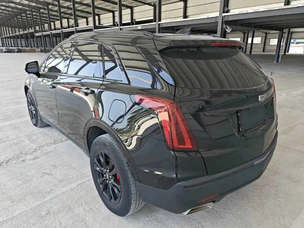 Cadillac XT5 — фото 5