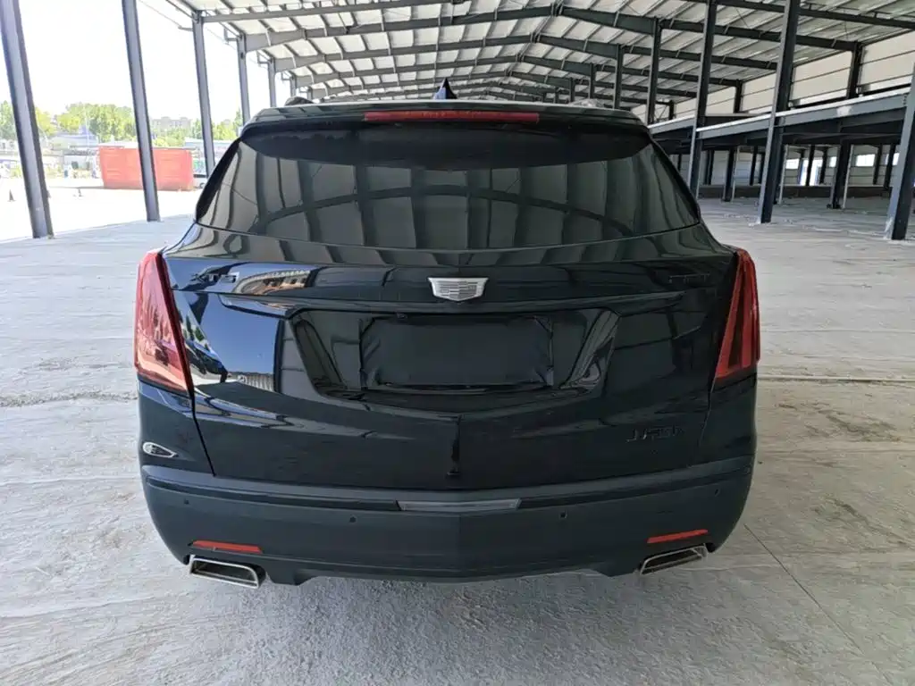 Cadillac XT5 — фото 6