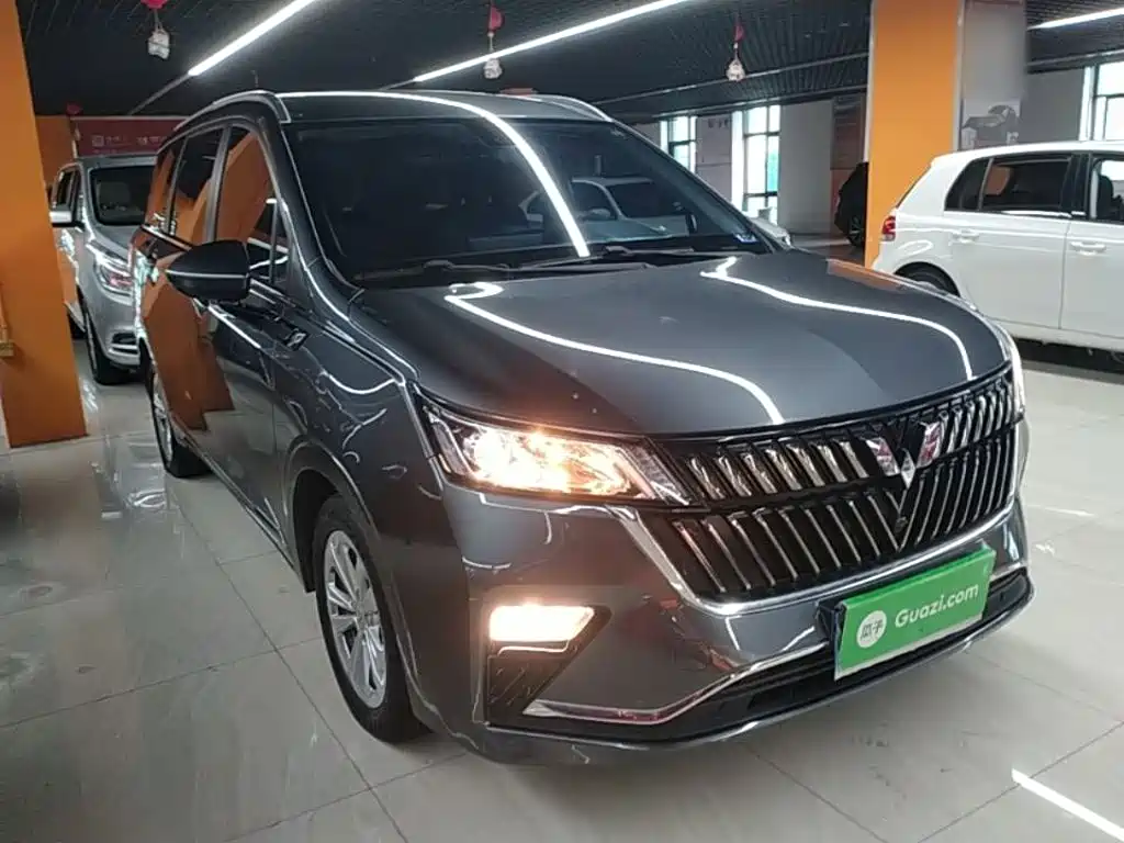 Wuling Jiachen — фото 3
