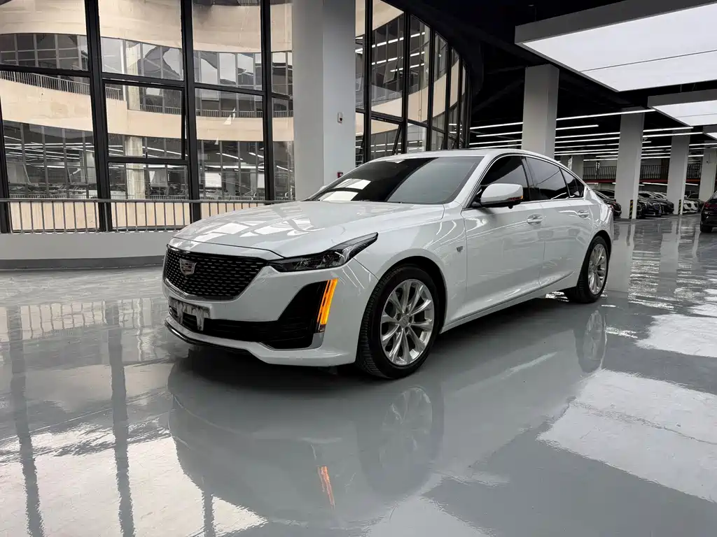 Cadillac CT5 — фото 3