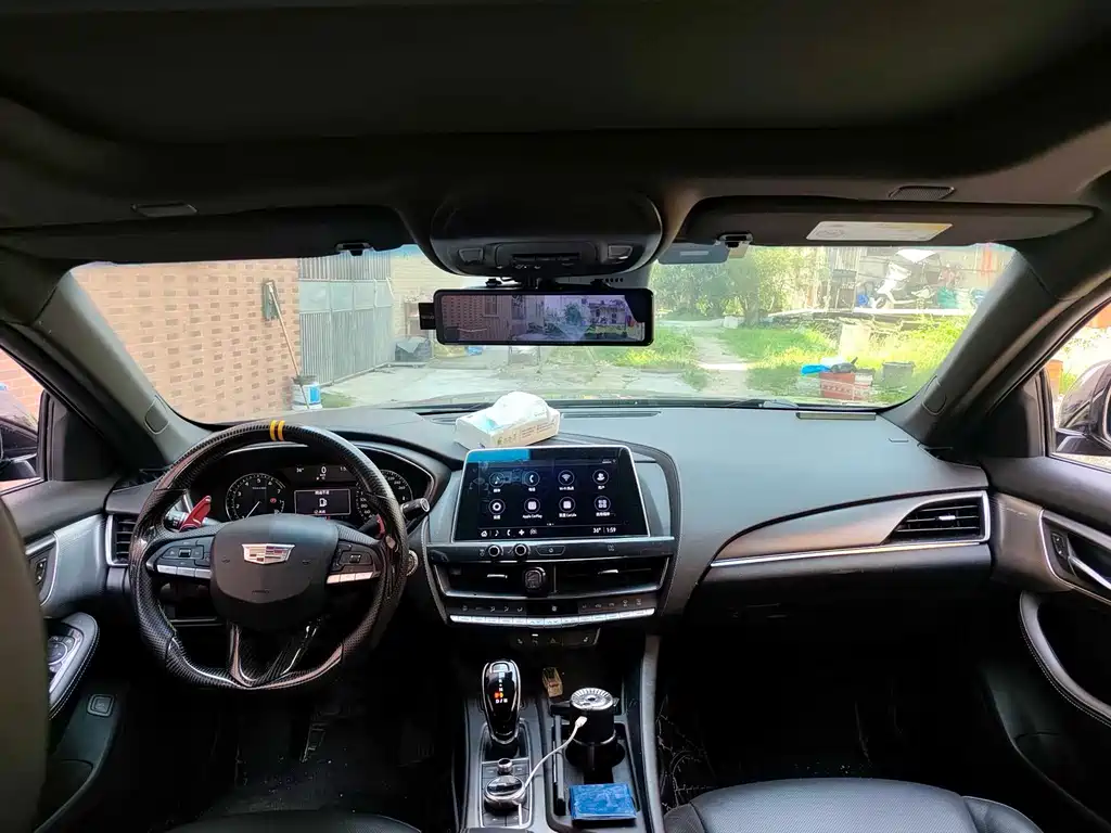 Cadillac CT5 — фото 3