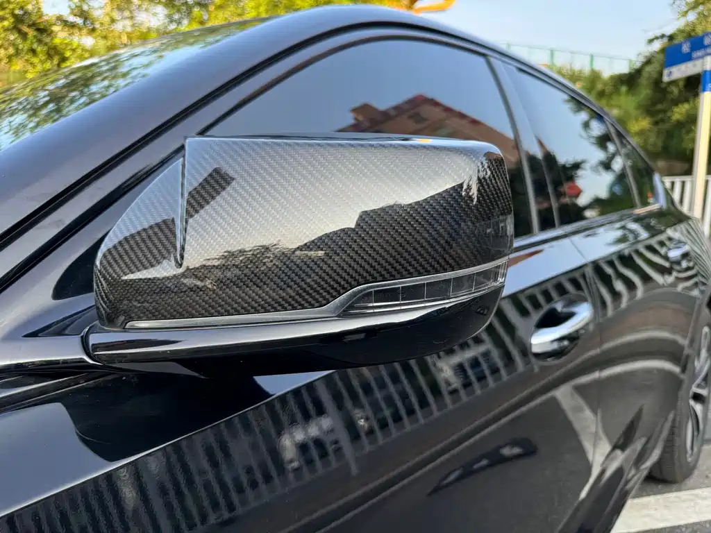 Cadillac CT5 — фото 15