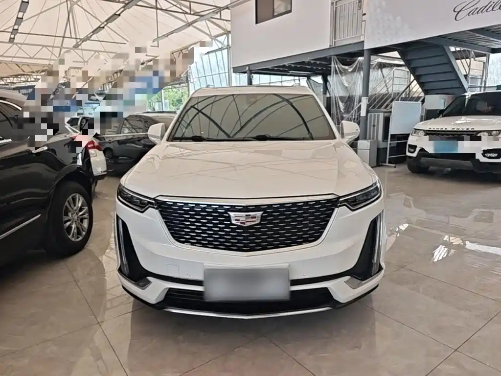 Cadillac XT6 — фото 3