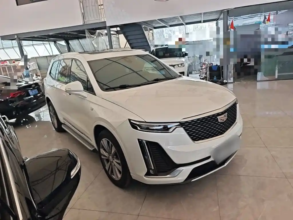 Cadillac XT6 — фото 4