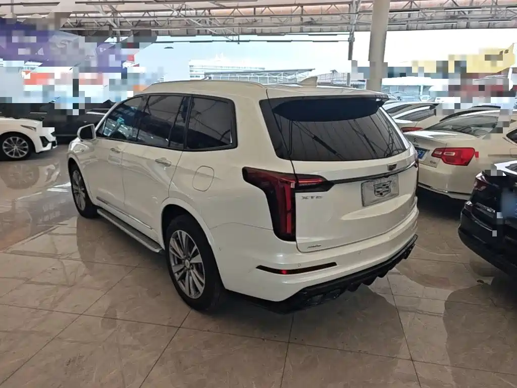 Cadillac XT6 — фото 5