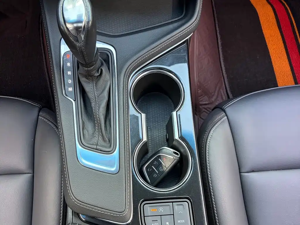 Cadillac CT4 — фото 7