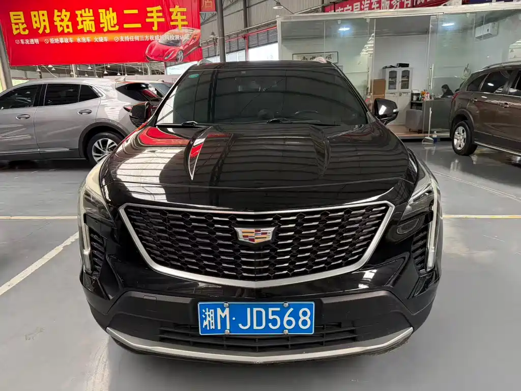 Cadillac XT4 — фото 2