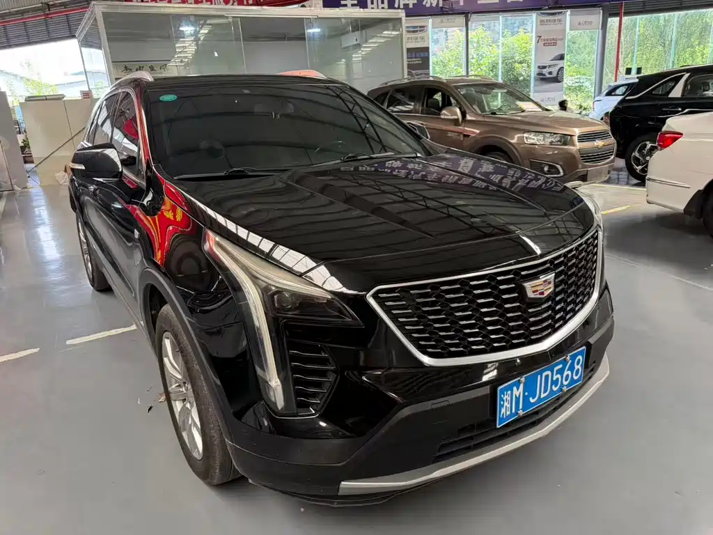 Cadillac XT4 — фото 3