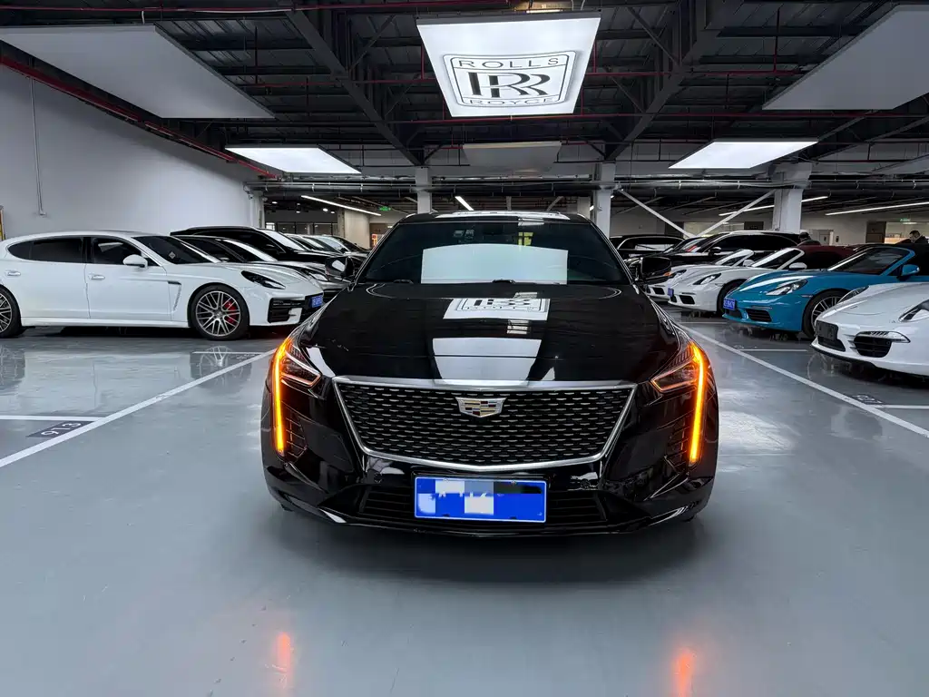 Cadillac CT6 — фото 2