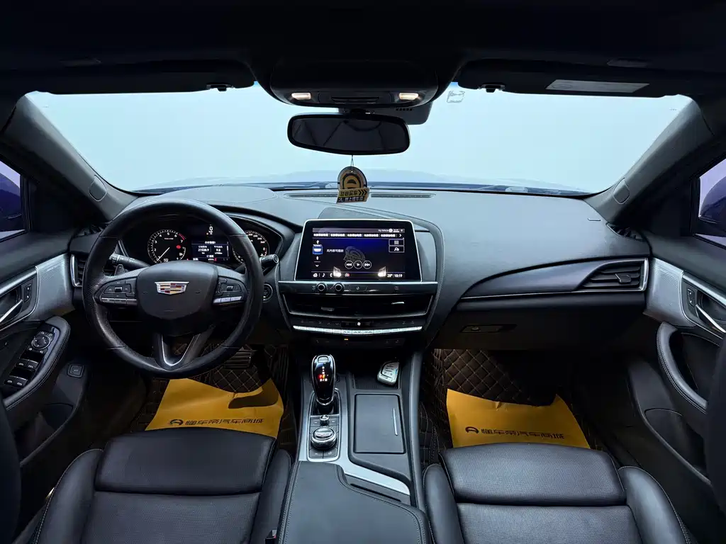 Cadillac CT5 — фото 3