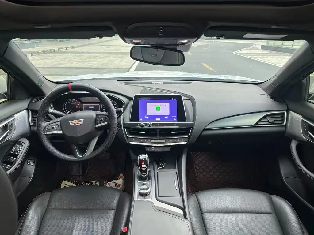 Cadillac CT5 — фото 4