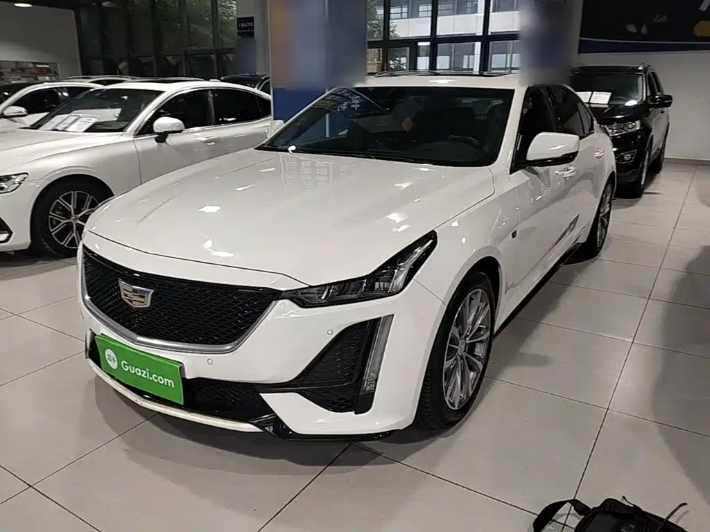 Cadillac CT5 — фото 2