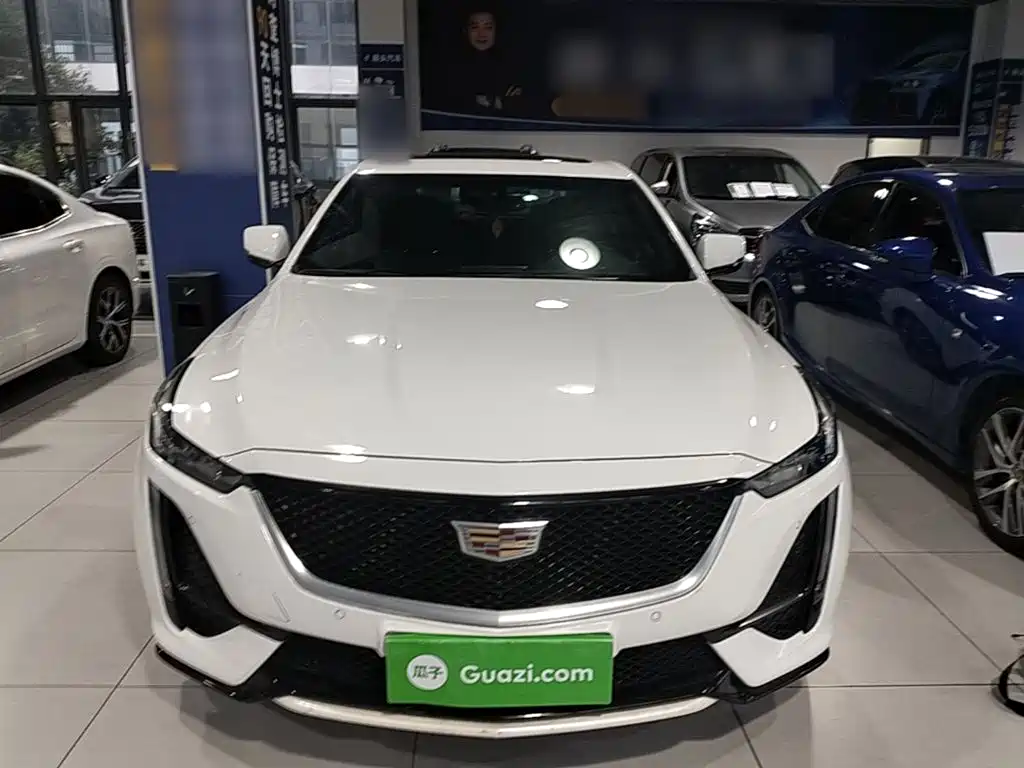 Cadillac CT5 — фото 3