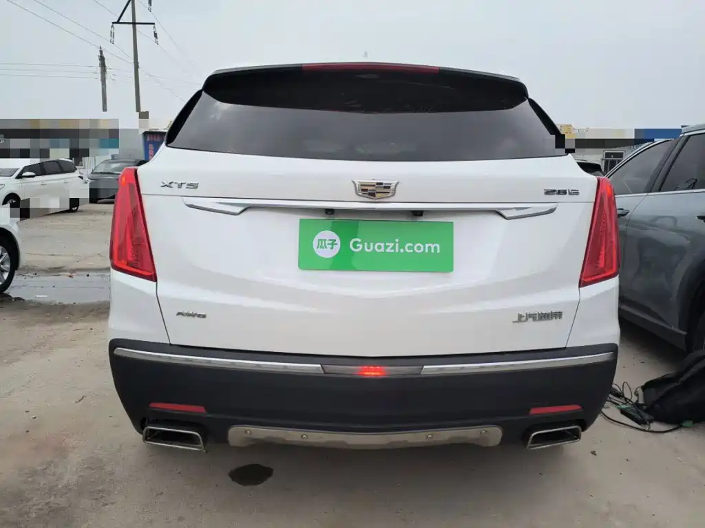Cadillac XT5 — фото 4