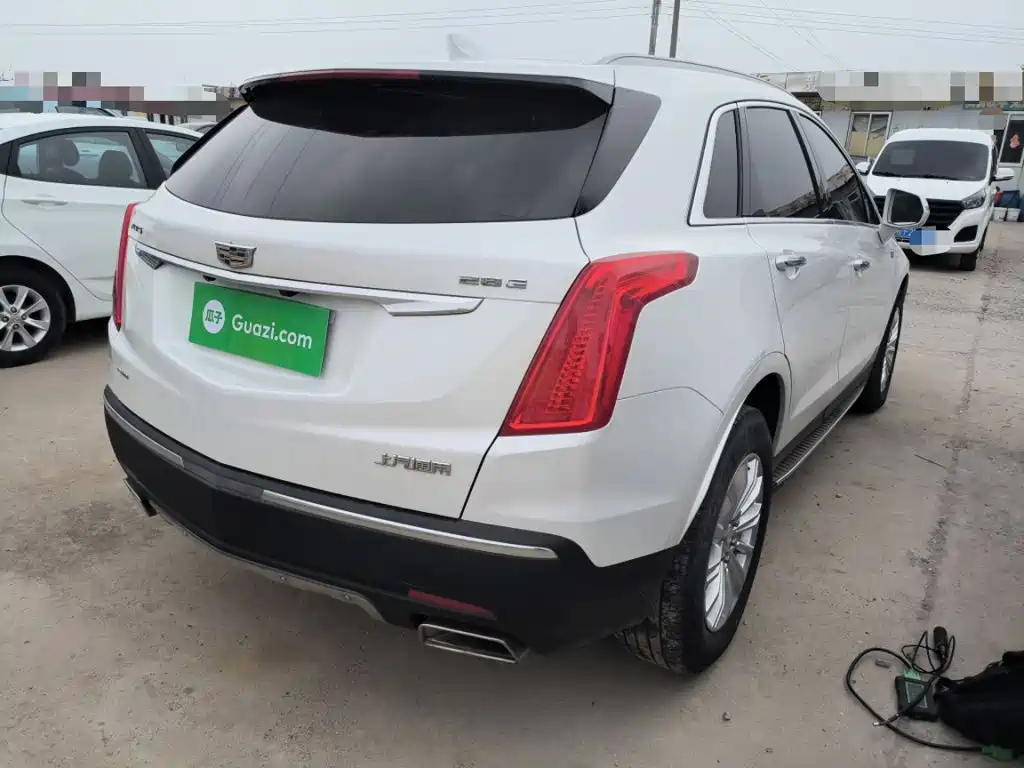 Cadillac XT5 — фото 5