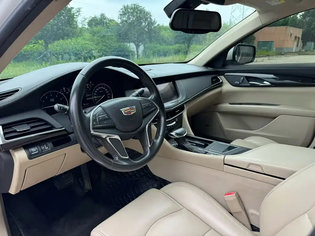 Cadillac CT6 — фото 4