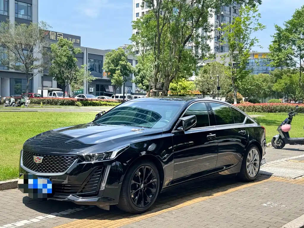 Cadillac CT5 — фото 2