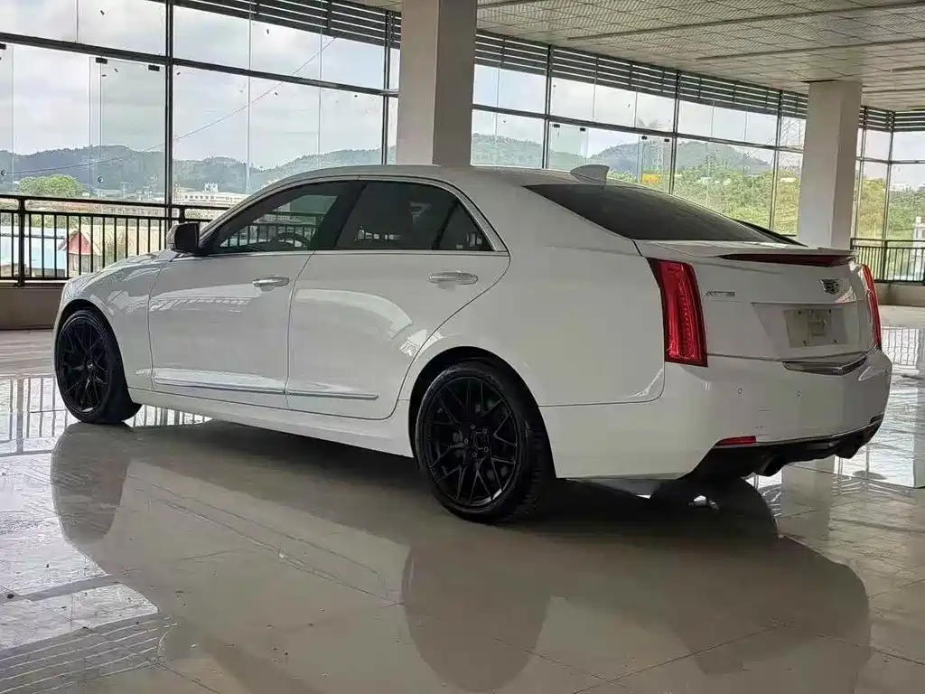 Cadillac ATS-L — фото 14