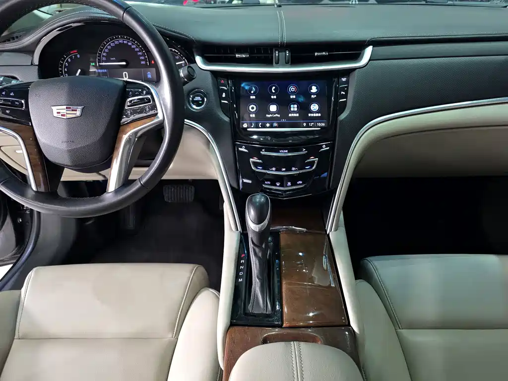 Cadillac XTS — фото 10