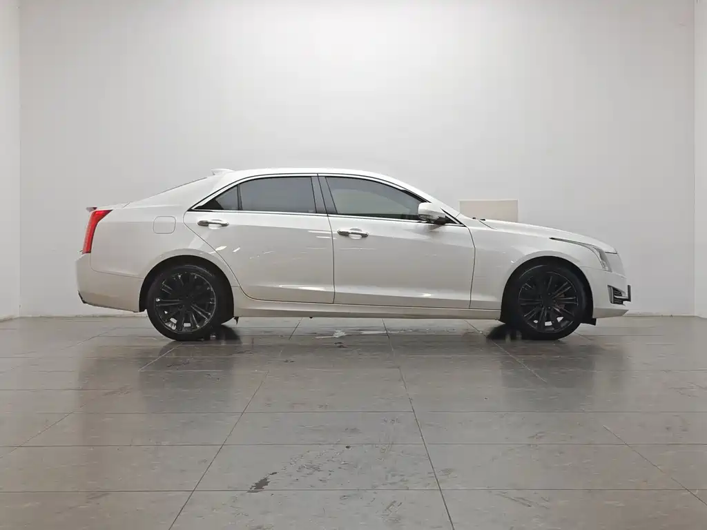 Cadillac ATS-L — фото 11