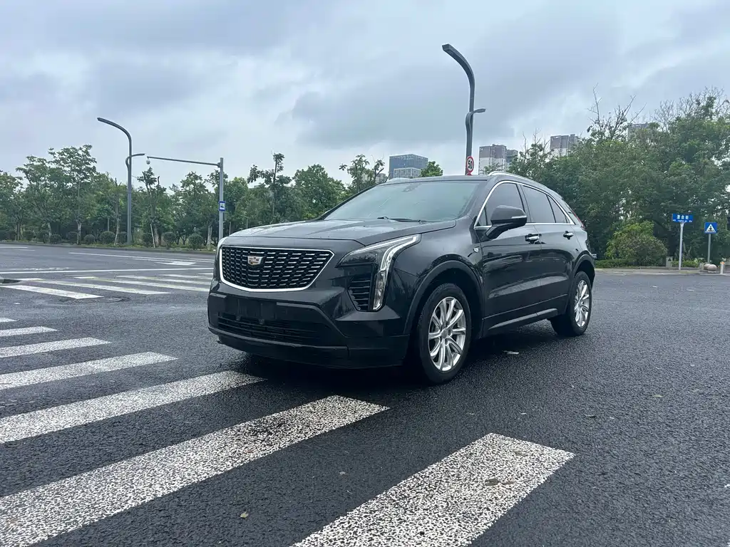 Cadillac XT4 — фото 2