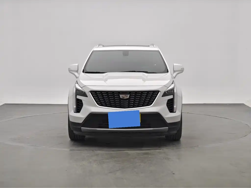 Cadillac XT4 — фото 2
