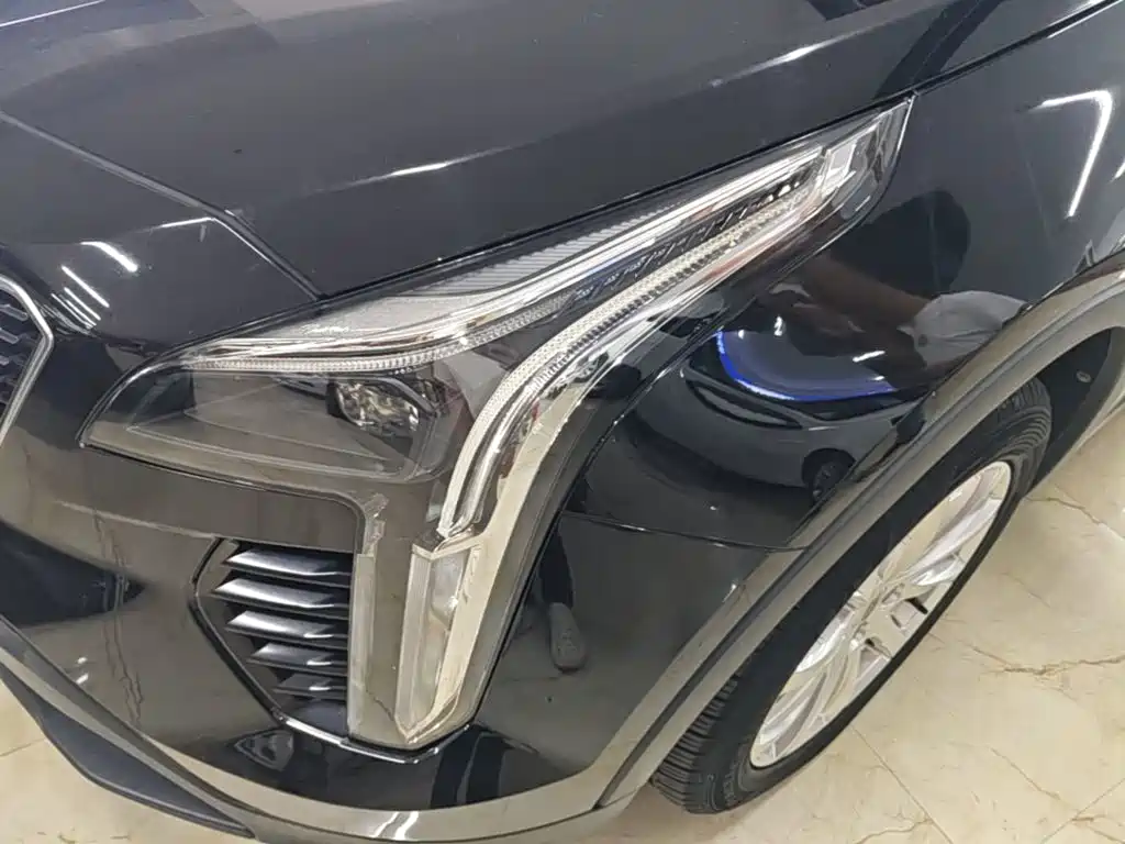 Cadillac XT4 — фото 24