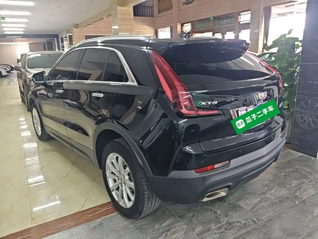 Cadillac XT4 — фото 5
