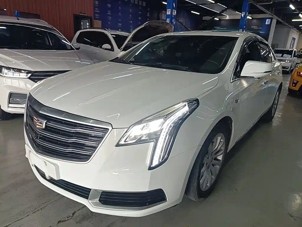 Cadillac XTS