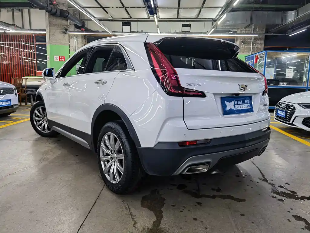 Cadillac XT4 — фото 4