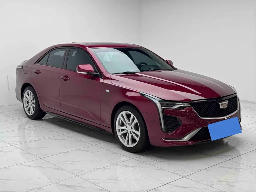 Cadillac CT4 — фото 3