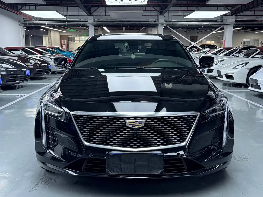 Cadillac CT6 — фото 2