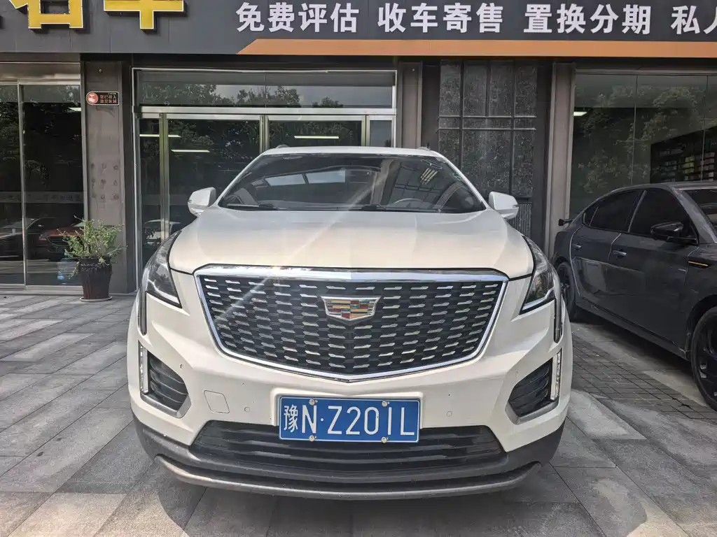 Cadillac XT5 — фото 2