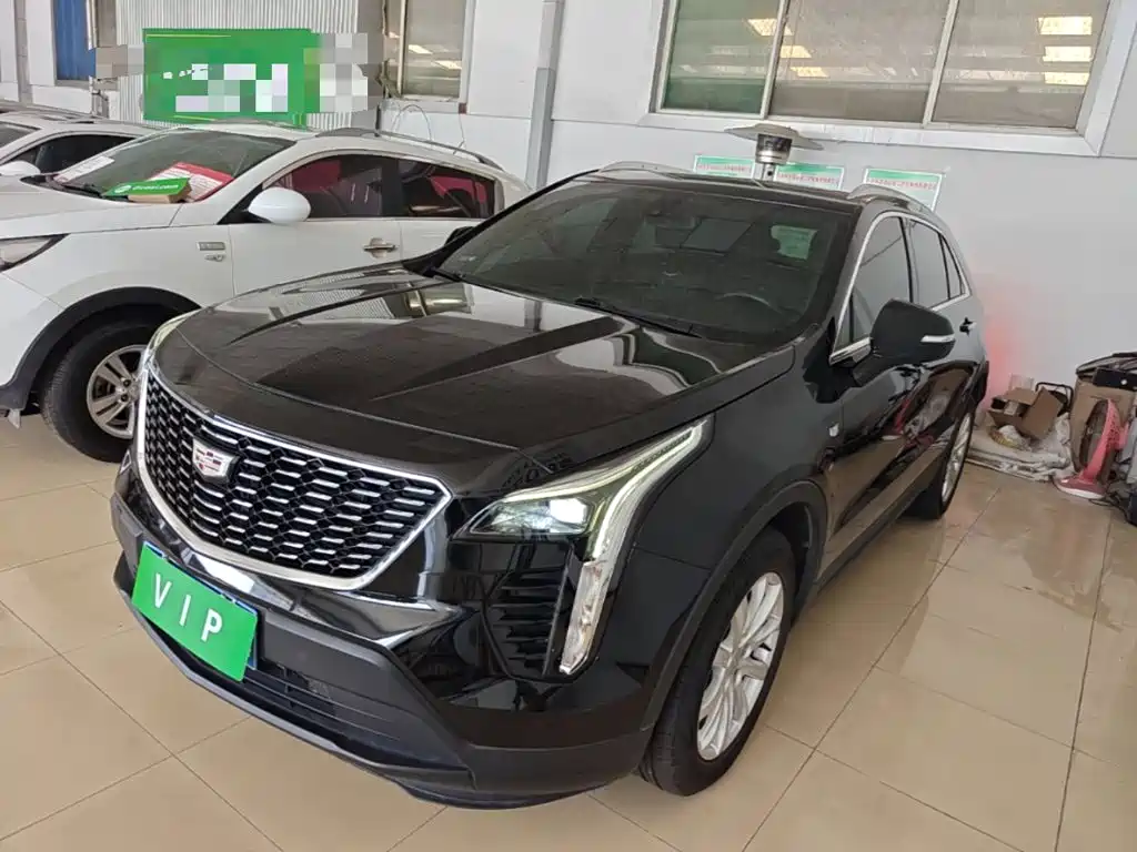 Cadillac XT4 — фото 2