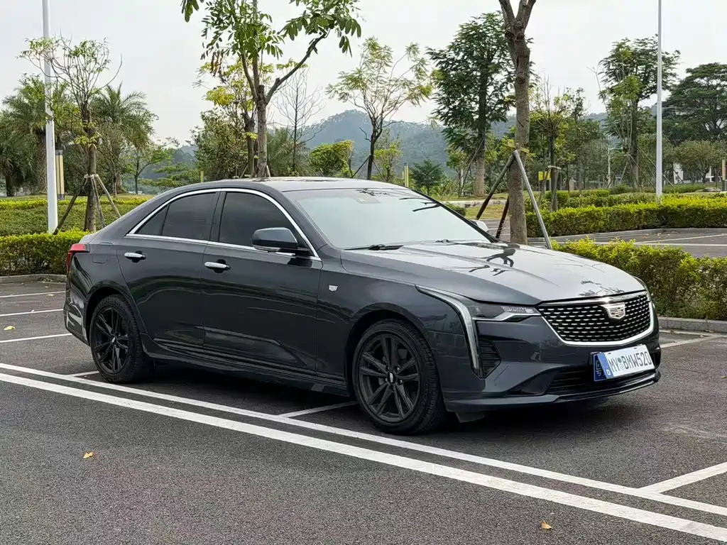 Cadillac CT4 — фото 3