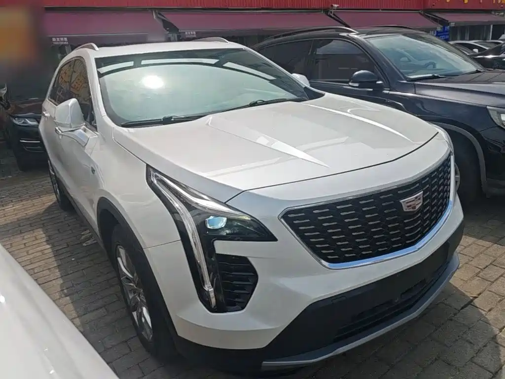 Cadillac XT4 — фото 22